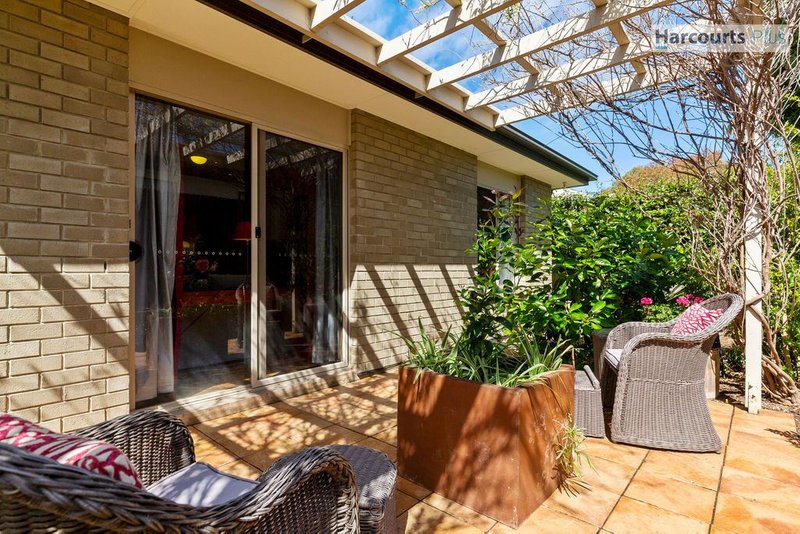 Photo - 17 Second Street, Hallett Cove SA 5158 - Image 17