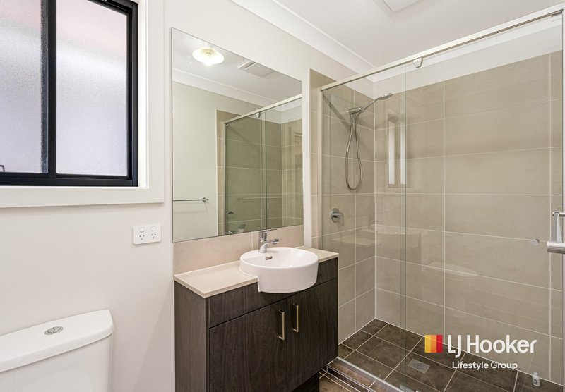 Photo - 17 Serovich Street, Austral NSW 2179 - Image 6