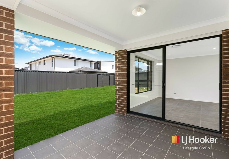 Photo - 17 Serovich Street, Austral NSW 2179 - Image 8
