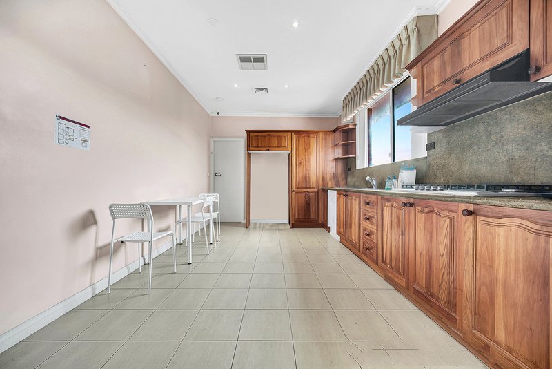 Photo - 17 Service Road, Blackburn VIC 3130 - Image 4