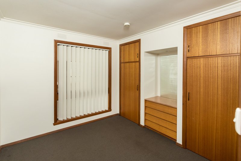 Photo - 17 Service Street, Tatura VIC 3616 - Image 10