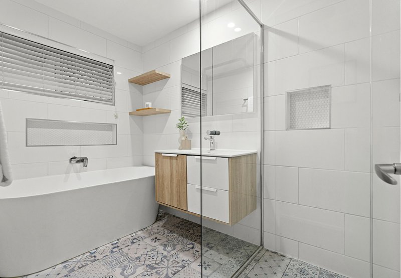 Photo - 17 Severnlea Street, Murarrie QLD 4172 - Image 11