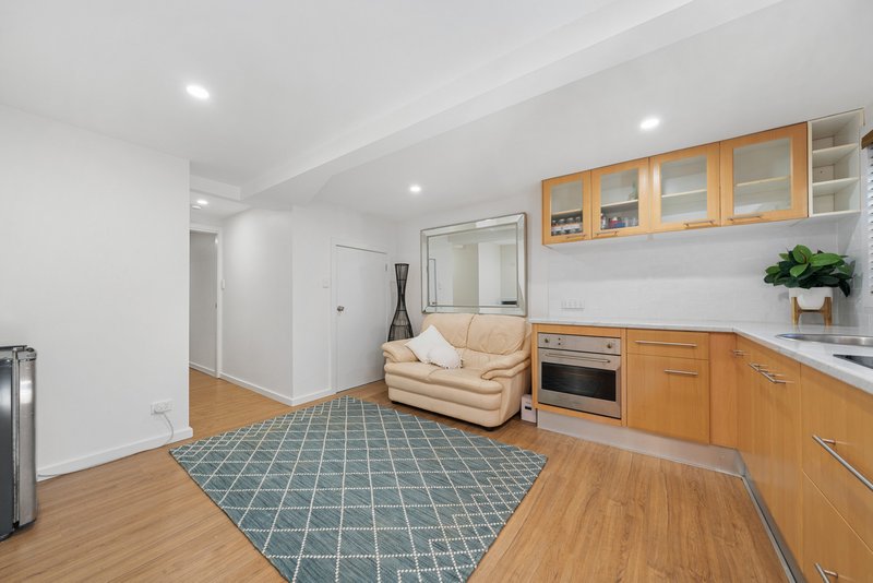 Photo - 17 Shannon Parade, Berkeley Vale NSW 2261 - Image 12