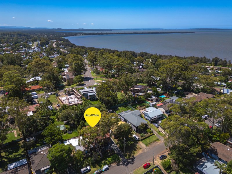 Photo - 17 Shannon Parade, Berkeley Vale NSW 2261 - Image 19