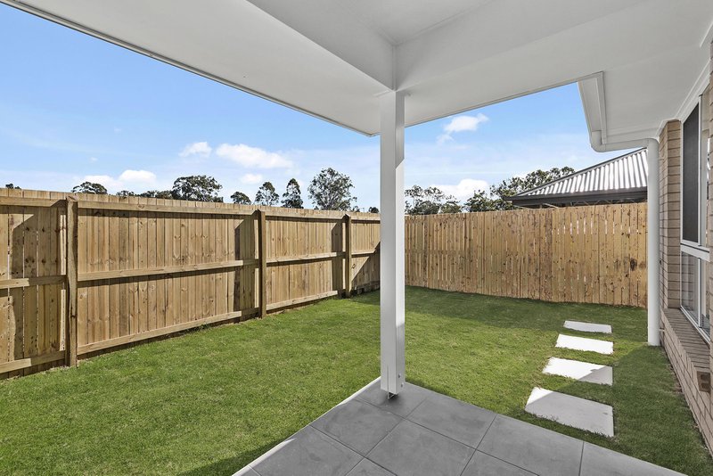 Photo - 1/7 Shanti Lane, Morayfield QLD 4506 - Image 11