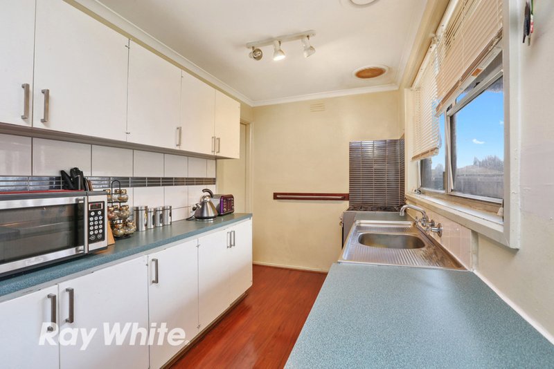 Photo - 17 Sharland Road, Corio VIC 3214 - Image 3