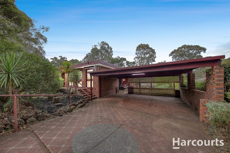 17 Sharrow Road, Mitcham VIC 3132