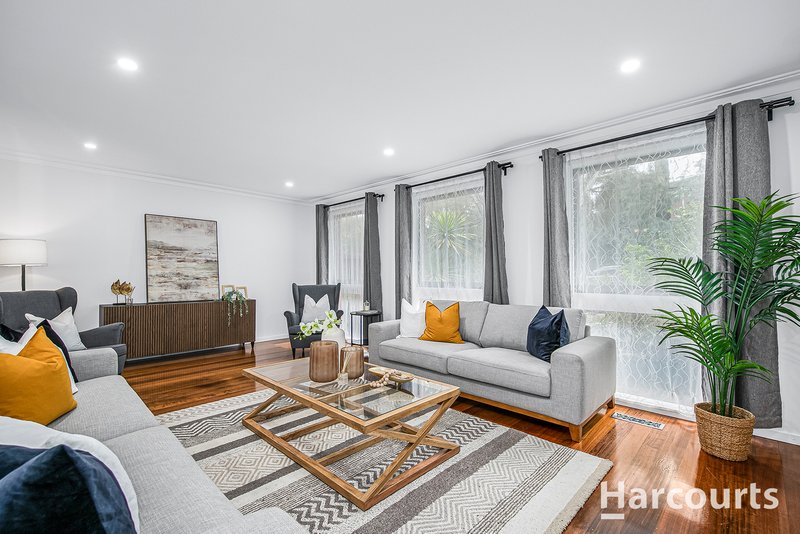 Photo - 17 Sharrow Road, Mitcham VIC 3132 - Image 3