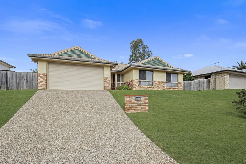 17 Shearwater Close, Albany Creek QLD 4035