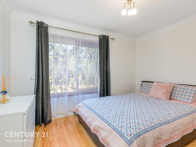 Photo - 17 Shipbourne Way, Huntingdale WA 6110 - Image 20