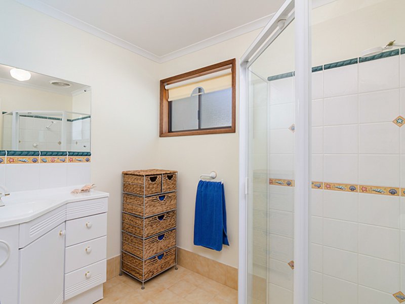 Photo - 17 Shoreline Drive, Clayton Bay SA 5256 - Image 12