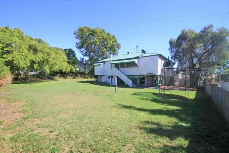 Photo - 17 Short Street, South Gladstone QLD 4680 - Image 15