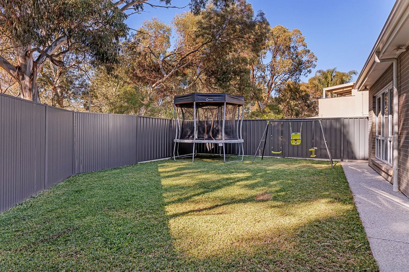 Photo - 17 Simmons Crescent, Flinders Park SA 5025 - Image 17