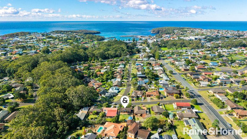 Photo - 17 Simmons Drive, Ulladulla NSW 2539 - Image 4