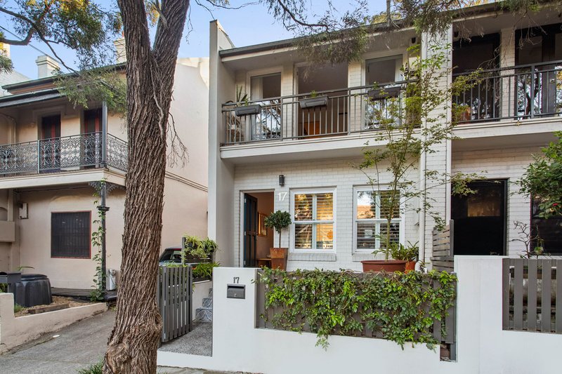 Photo - 17 Simmons Street, Enmore NSW 2042 - Image 1