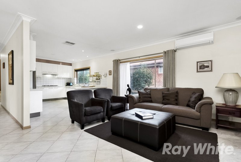 Photo - 17 Sneddon Court, Mulgrave VIC 3170 - Image 6