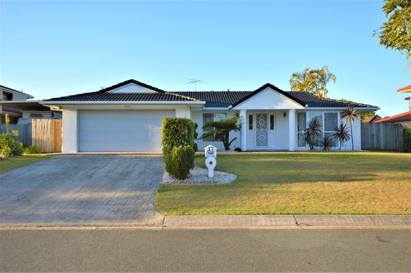 Photo - 17 Solandra Crescent, Calamvale QLD 4116 - Image 1