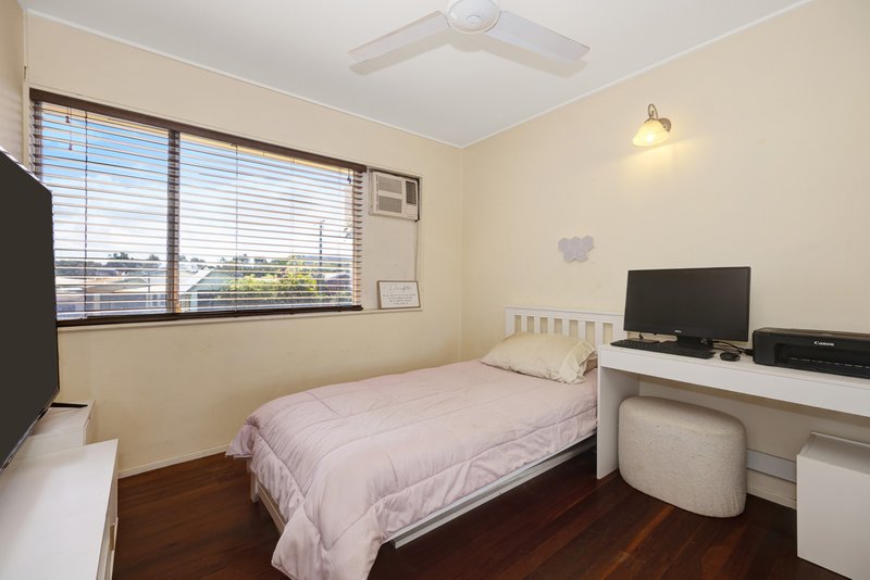 Photo - 17 Sonia Street, Rasmussen QLD 4815 - Image 11