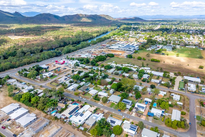 Photo - 17 Sonia Street, Rasmussen QLD 4815 - Image 14