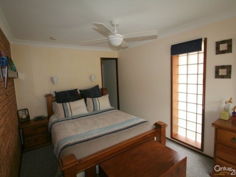 Photo - 17 Southampton Avenue, Buttaba NSW 2283 - Image 5