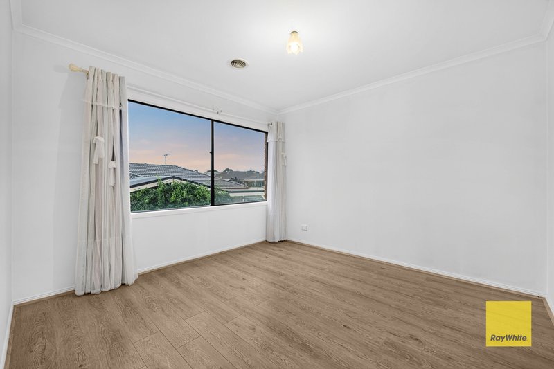 Photo - 17 St Nicholas Court, Tarneit VIC 3029 - Image 24