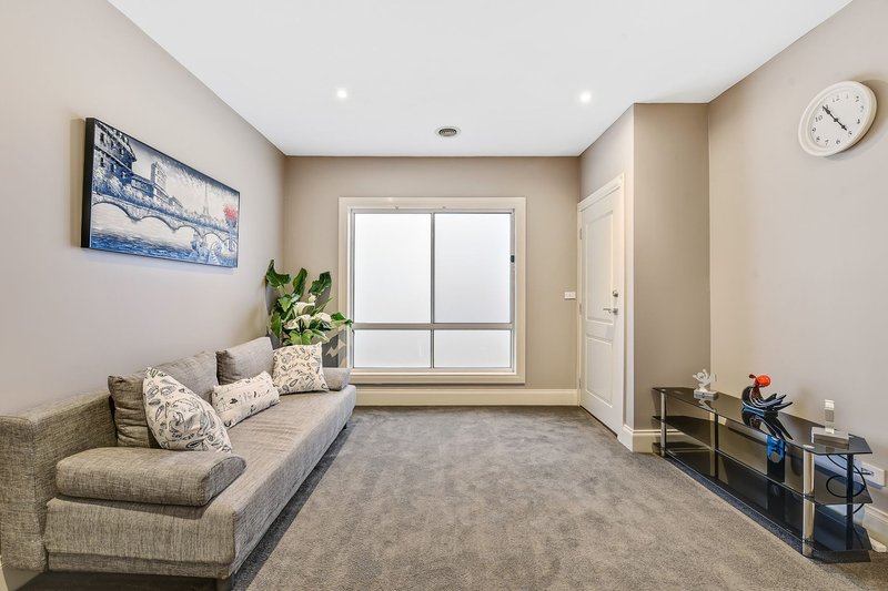 Photo - 17 Stanford Avenue, Keysborough VIC 3173 - Image 15