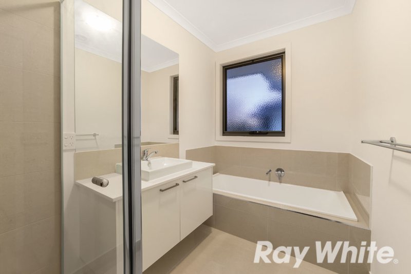 Photo - 1/7 Station Street, Burwood VIC 3125 - Image 6