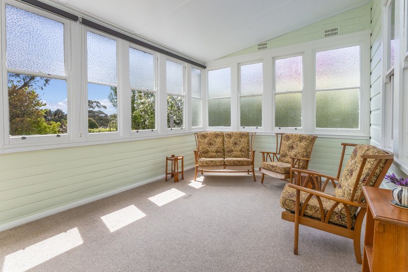 Photo - 17 Staveley Parade, Blackheath NSW 2785 - Image 2