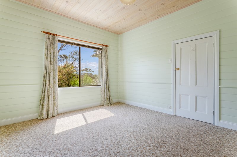 Photo - 17 Staveley Parade, Blackheath NSW 2785 - Image 7