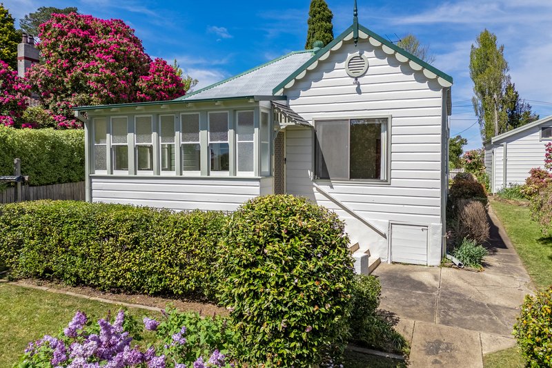 Photo - 17 Staveley Parade, Blackheath NSW 2785 - Image 17