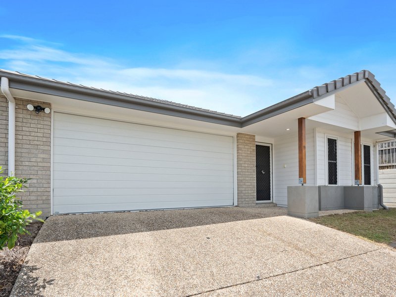 Photo - 17 Stellar Street, Spring Mountain QLD 4300 - Image 2