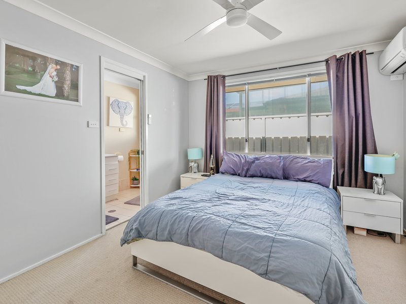 Photo - 17 Sterling Way, Hamlyn Terrace NSW 2259 - Image 9