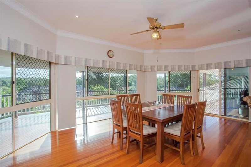 Photo - 17 Stone Brook Court, Cashmere QLD 4500 - Image 12