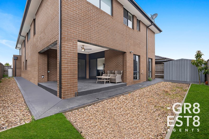 Photo - 17 Strickland Street, Cranbourne West VIC 3977 - Image 18