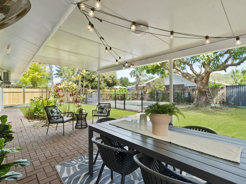 Photo - 17 Strombus Avenue, Trinity Beach QLD 4879 - Image 10