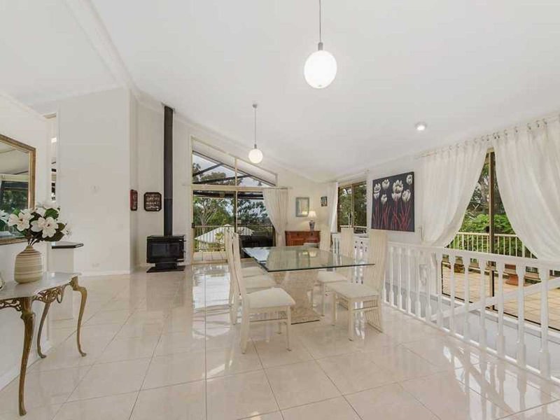 Photo - 17 Sullivan Road, Tallebudgera QLD 4228 - Image 4