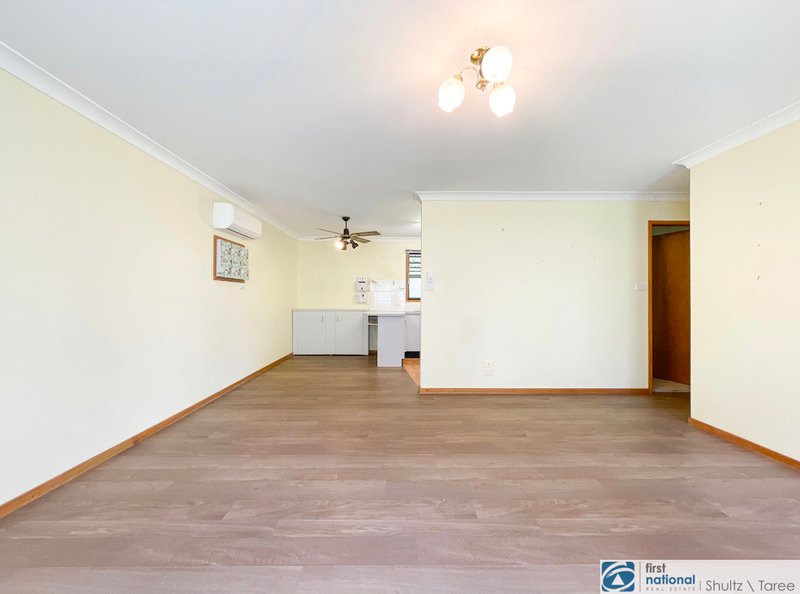 Photo - 17 Summerville Street, Wingham NSW 2429 - Image 3