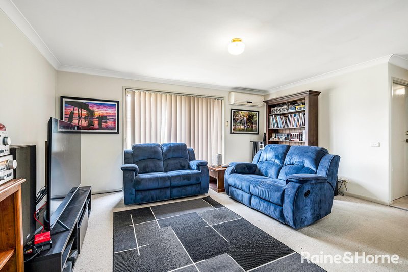 Photo - 17 Sunderland Crescent, Bligh Park NSW 2756 - Image 3