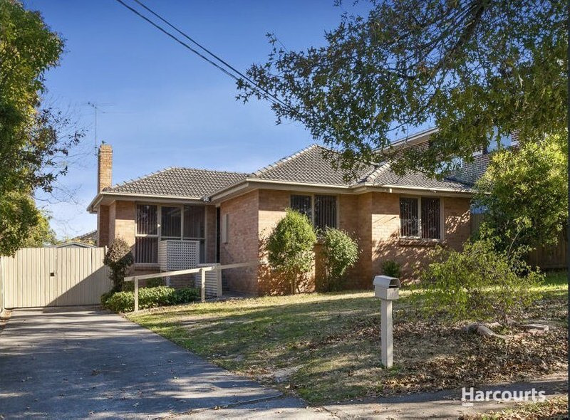 Photo - 17 Sunhill Road, Templestowe Lower VIC 3107 - Image 1
