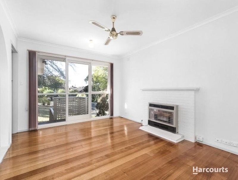 Photo - 17 Sunhill Road, Templestowe Lower VIC 3107 - Image 2