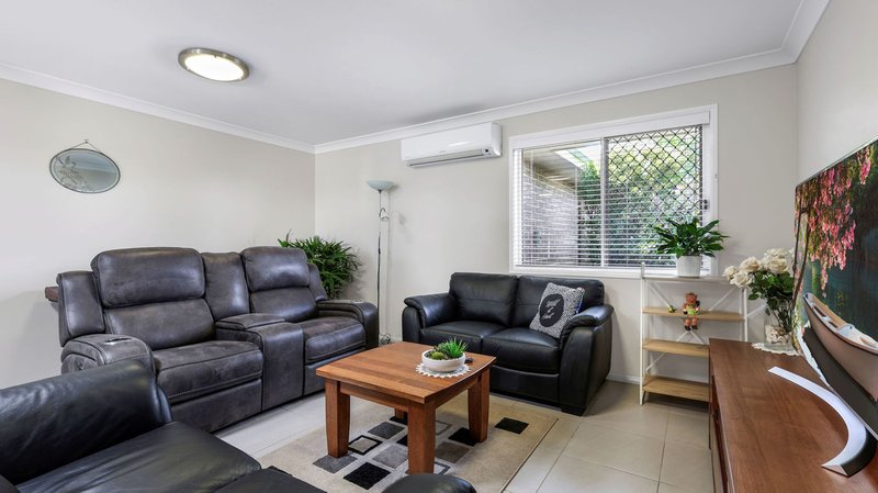 Photo - 1/7 Sunning Street, Kearneys Spring QLD 4350 - Image 7