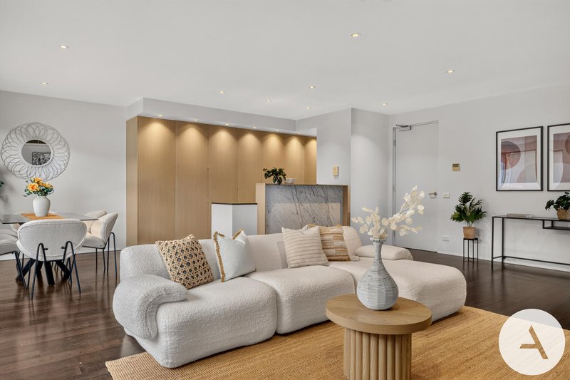 Photo - 1/7 Sydney Avenue, Barton ACT 2600 - Image 7
