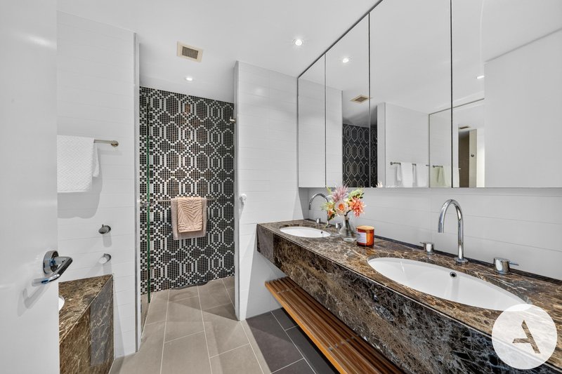 Photo - 1/7 Sydney Avenue, Barton ACT 2600 - Image 16