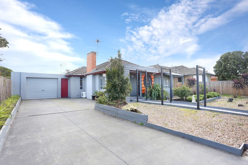 Photo - 17 Sydney Crescent, Lalor VIC 3075 - Image 4