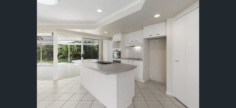 Photo - 17 Tallgrass Avenue, Tewantin QLD 4565 - Image 6