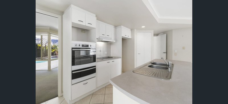 Photo - 17 Tallgrass Avenue, Tewantin QLD 4565 - Image 7