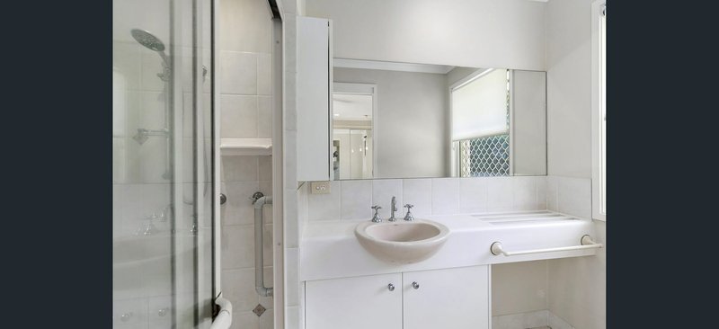 Photo - 17 Tallgrass Avenue, Tewantin QLD 4565 - Image 12
