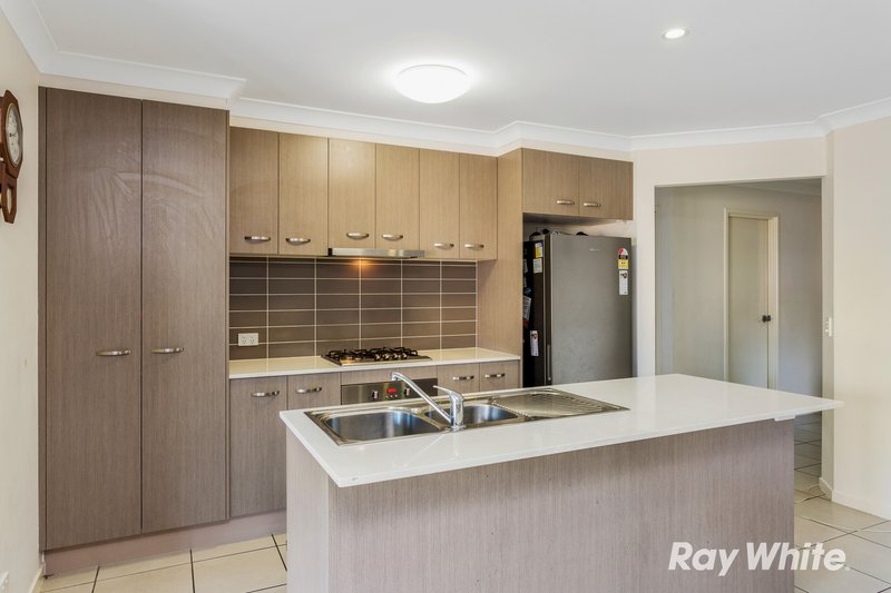 Photo - 17 Tallwoods Circuit, Yarrabilba QLD 4207 - Image 3