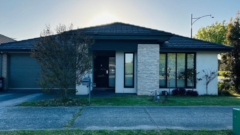 17 Tamarin Street, Craigieburn VIC 3064