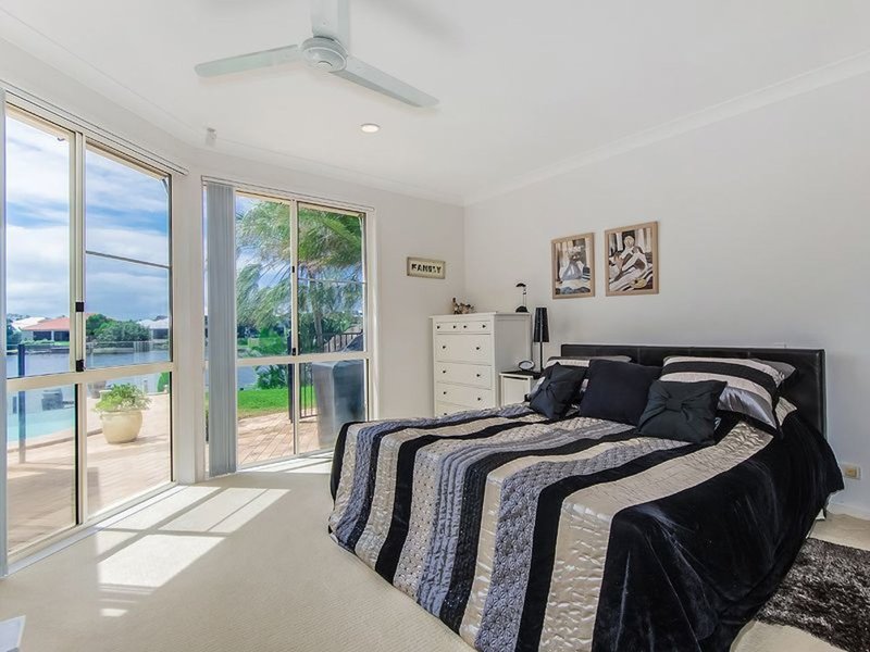 Photo - 17 Tamarind Place, Twin Waters QLD 4564 - Image 8